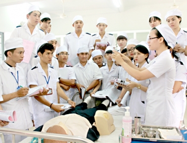 benh vien chuyen khoa mat la co so du dieu kien thuc hanh trong dao tao khoi nganh suc khoe
